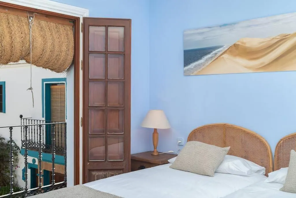 Buganvilla By Kura Homes A 100 M De La Playa Marbella İspanya