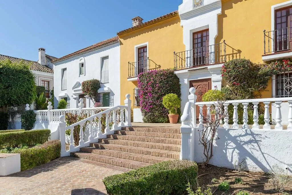 Buganvilla By Kura Homes A 100 M De La Playa Marbella 0*,